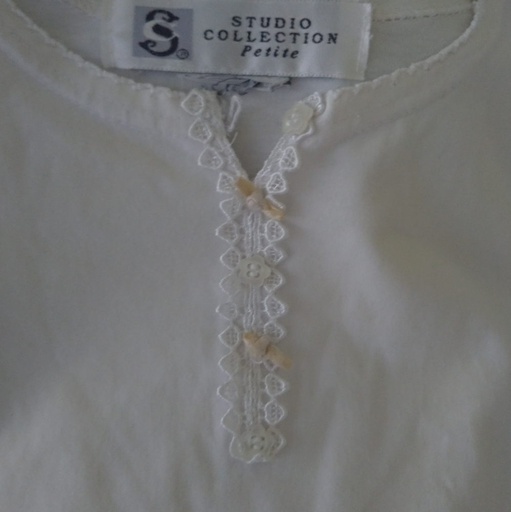White single-button shirt
